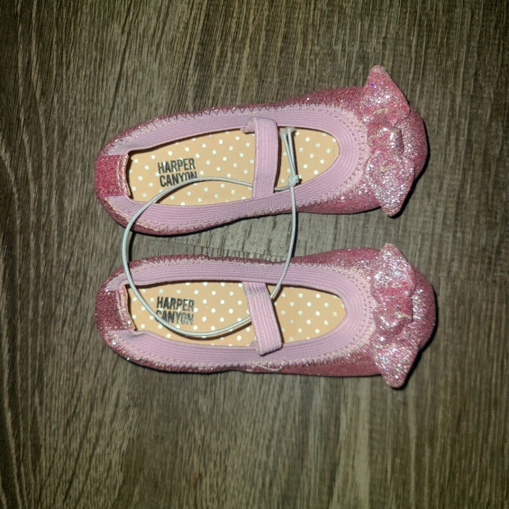 Baby pink glitter dress shoes